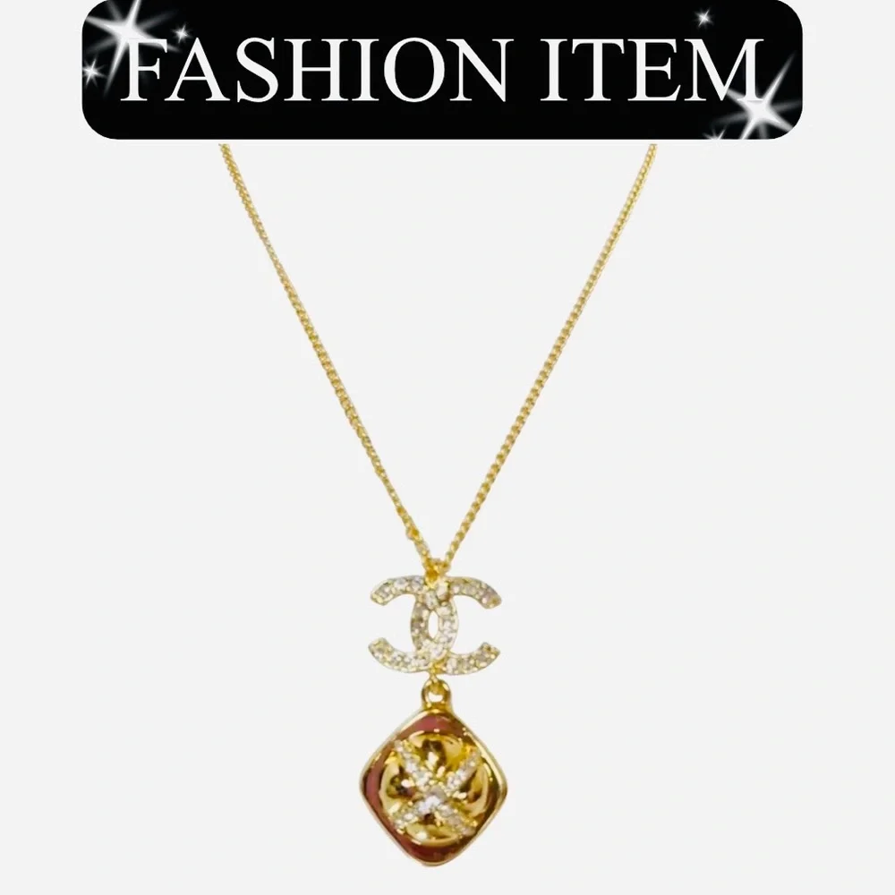 A-1FN-9: NECKLACE: Gold-Tone Monogram w/Rhinestone Pendant, NWOT